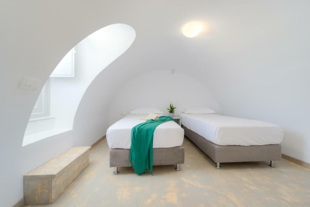 Crystal Villas Santorini Vóthon Екстериор снимка